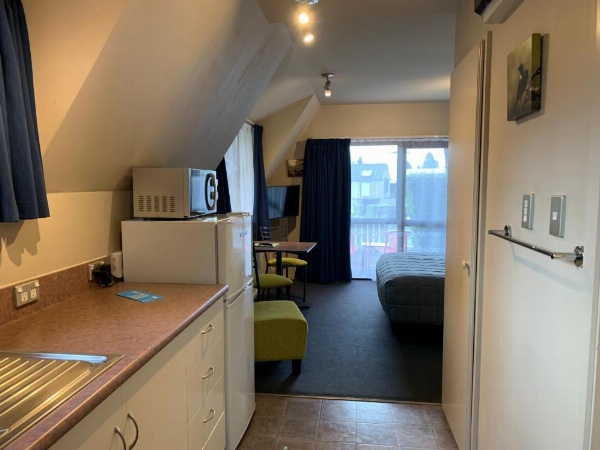 Wakatipu View Apartments image 25